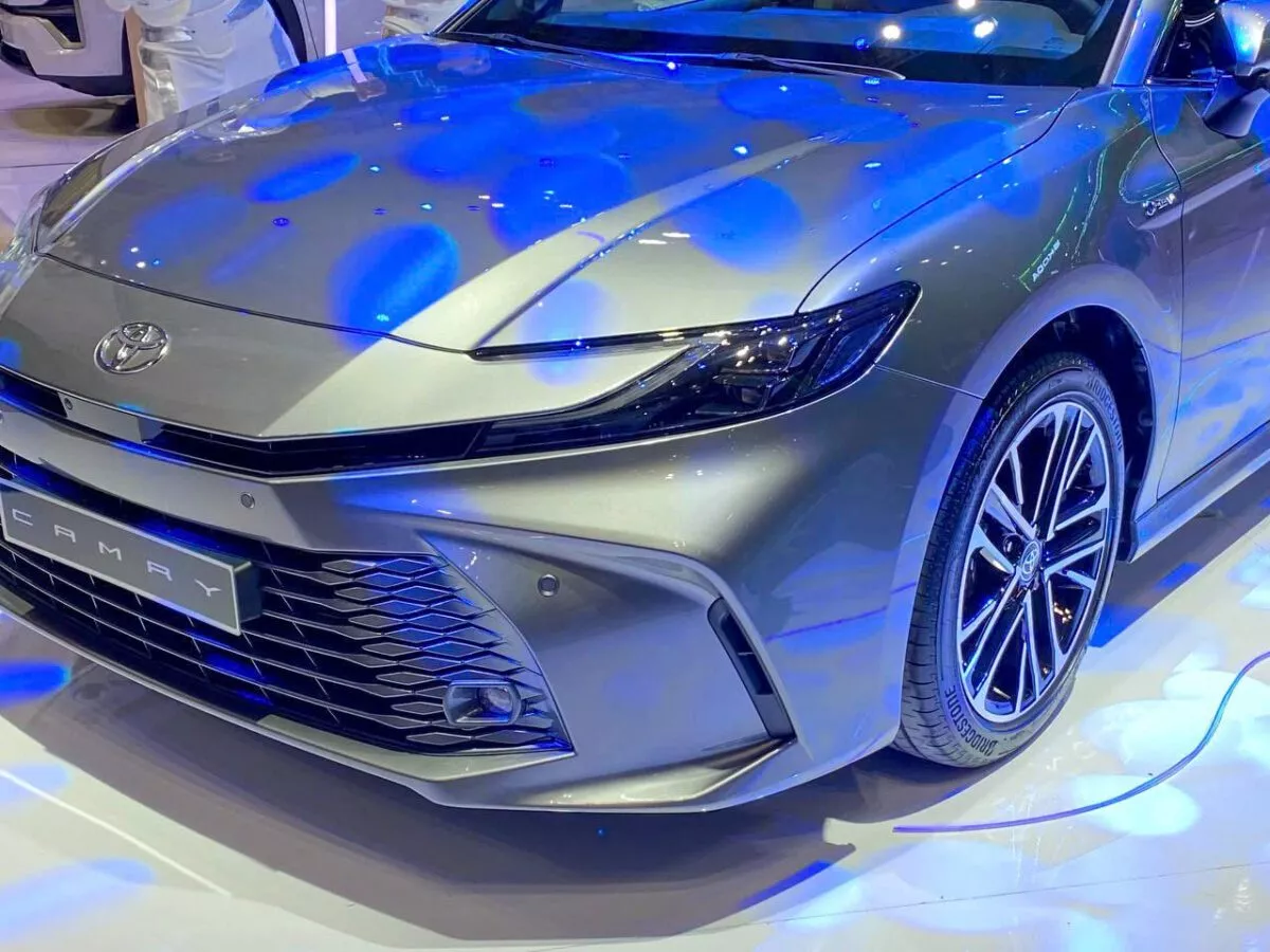 Toyota Camry 2025