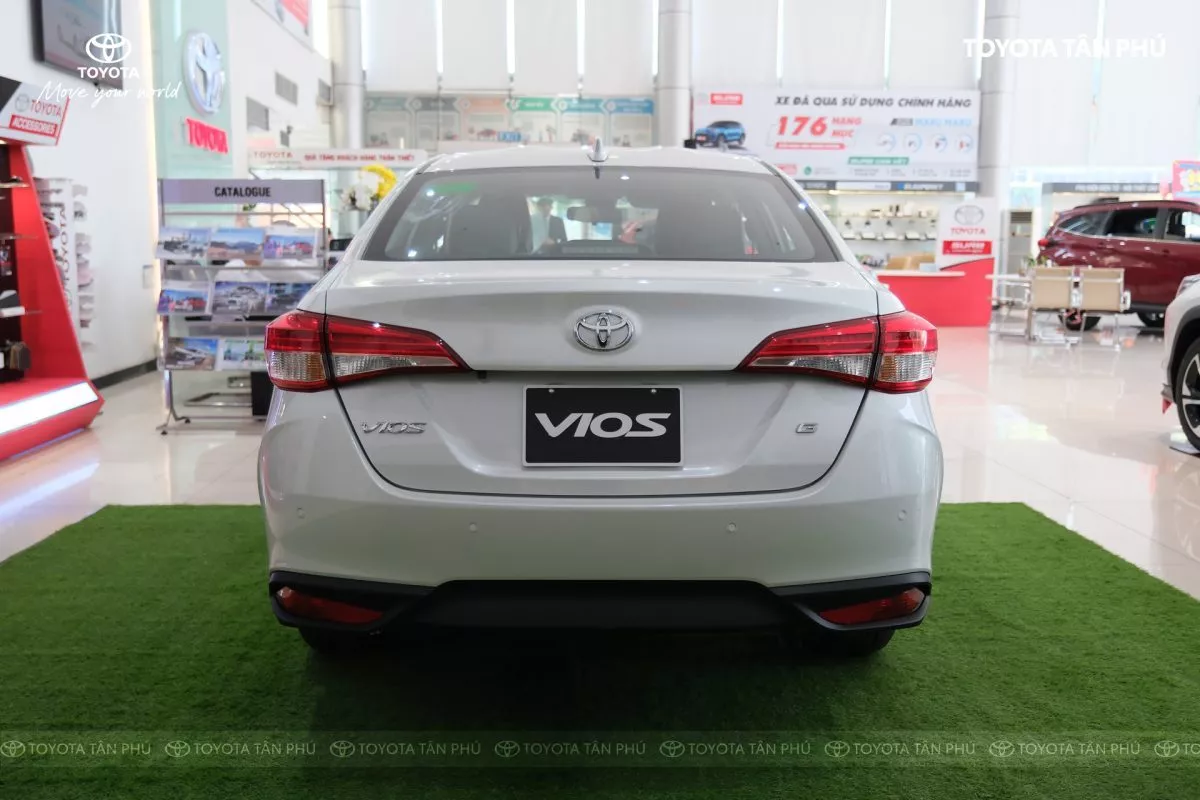 Toyota Vios 2024 - Ngoại Thất Đuôi Xe Vios