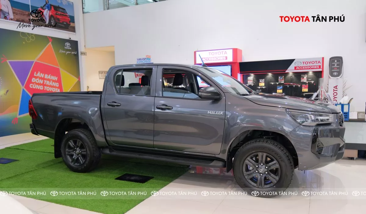 Ngoại Thất Toyota Hilux 2024 - Thân Xe