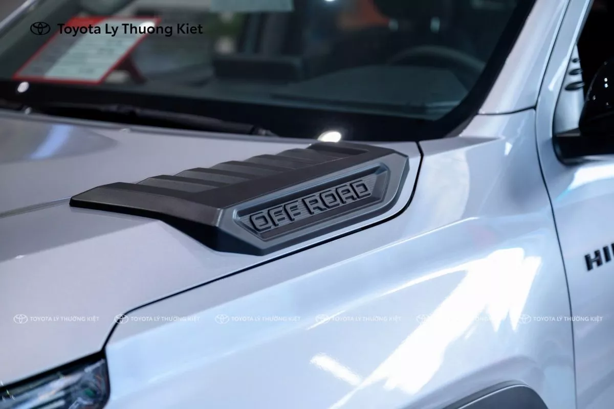 Ngoại Thất Toyota Hilux 2026 - Gương Chiếu Hậu