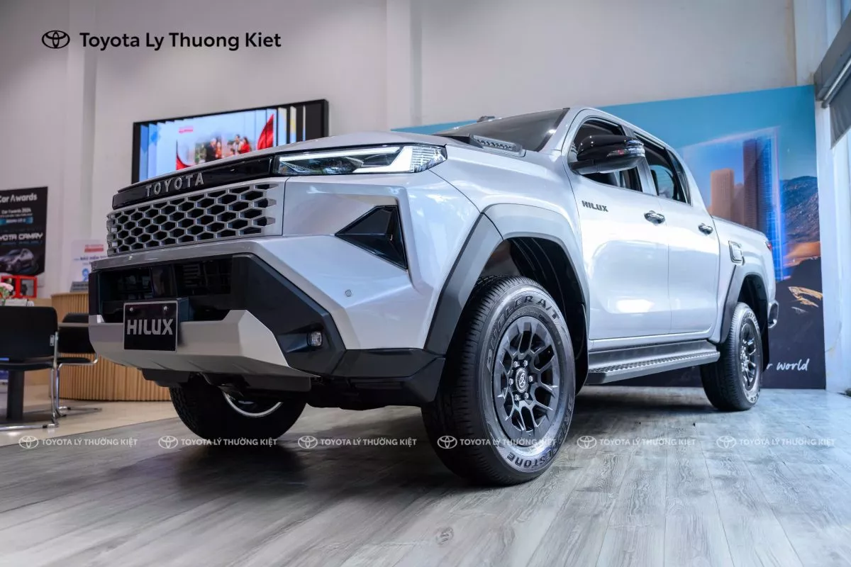 Ngoại Thất Toyota Hilux 2026 - Đầu Xe