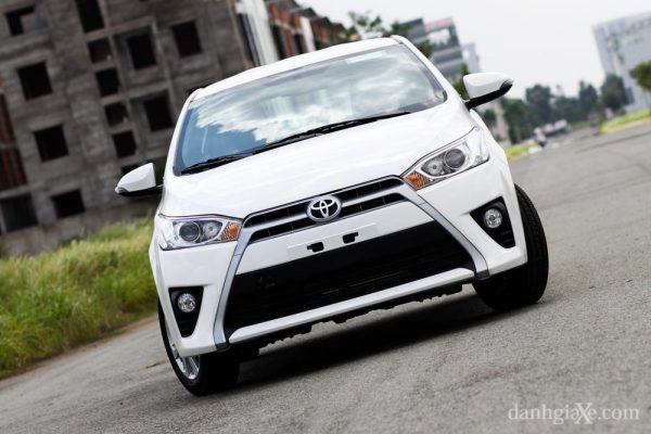 Ford Fiesta 2014 Vs Toyota Yaris 2014 - Bạn Chọn Xe Nào? 26 Ford Fiesta 2014 Vs Toyota Yaris 2014 - Bạn Chọn Xe Nào?