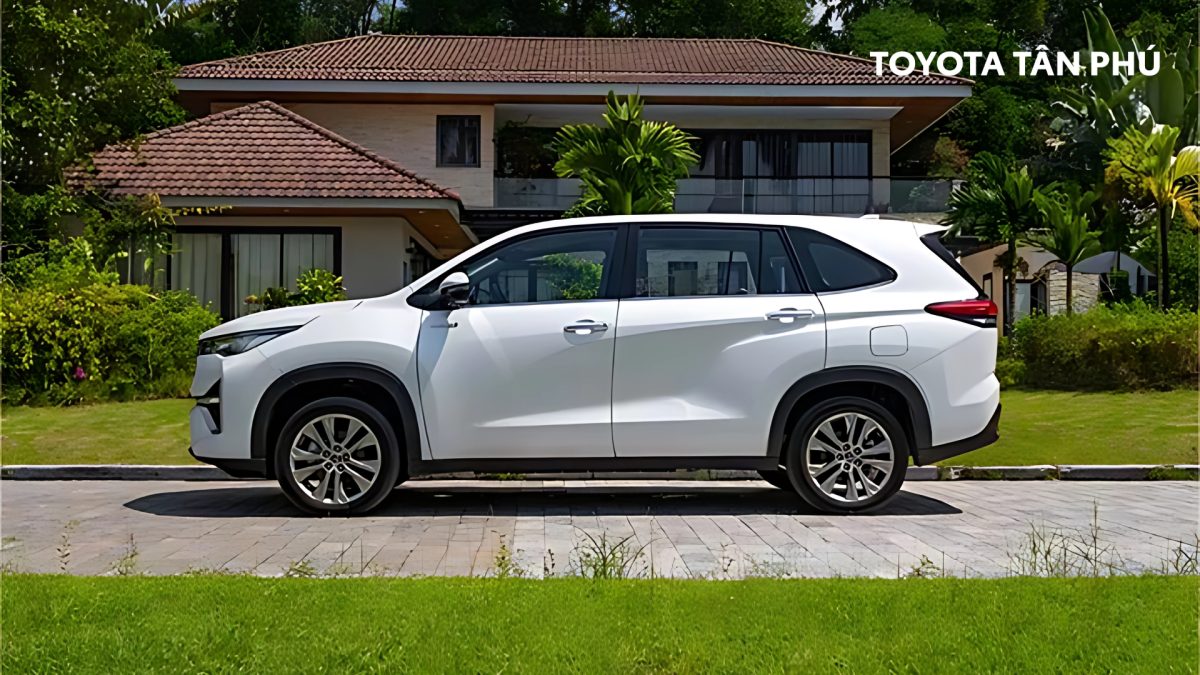 các dòng xe MPV Toyota