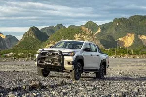 Read More About The Article Đánh Giá Xe Toyota Hilux 2020: Thiết Kế Đột Phá, An Toàn Vượt Trội Và Tiện Nghi Cải Tiến