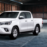 Giá Xe Hilux 2017: Sự Mạnh Mẽ Của Dòng Xe Toyota Bán Tải Hilux