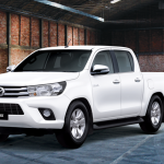 Xe Toyota Hilux 2.4E Có Gì Mới Và Bán Xe Hilux 2017 Cập Nhật