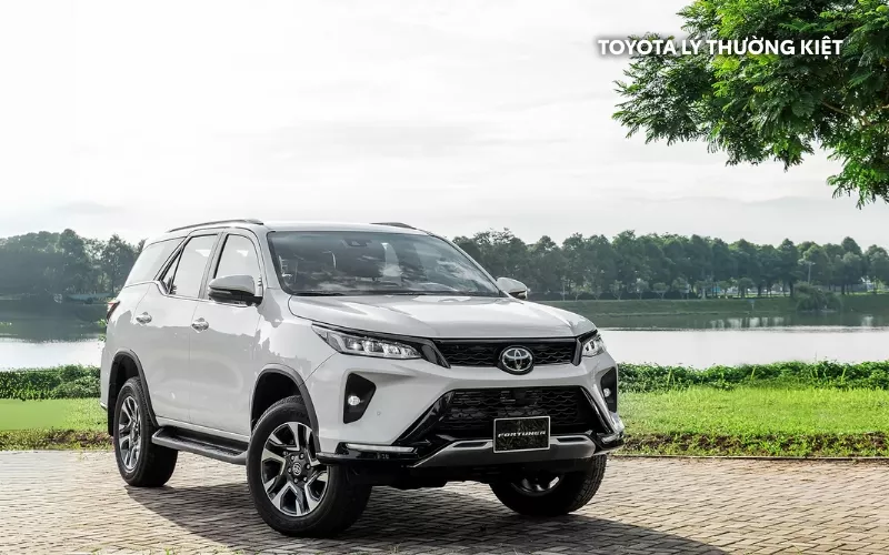 5 Dòng Xe Toyota Phổ Biến Và Đáng Mua Tại Thị Trường Việt Nam