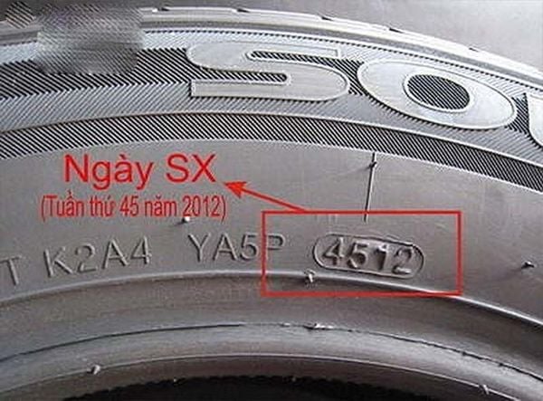 Dấu hiệu lốp xe cần thay mới ngay: Tuổi thọ hết hạn
