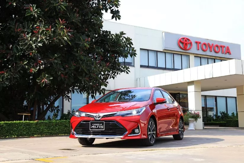 Đặt Toyota Corolla Cross Và Altis Lên Bàn Cân Để Tìm Ra Mẫu Xe &Quot;Chân Ái&Quot;