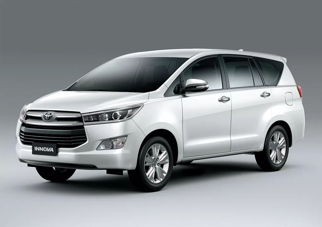 Toyota Innova 2.0E: Mua Xe Kinh Doanh, Chọn Loại Nào Hiệu Quả Nhất?