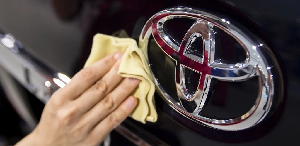 Dịch Vụ Chính Hãng Toyota Tân Phú - Bảo Dưỡng, Sửa Chữa & Bảo Hiểm Xe Toyota