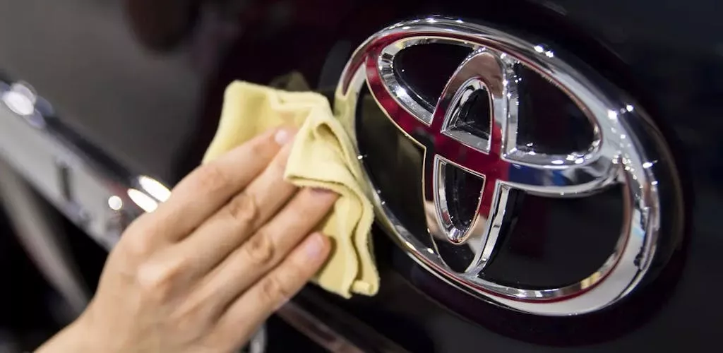 Dịch Vụ Chính Hãng Toyota Tân Phú - Bảo Dưỡng, Sửa Chữa &Amp; Bảo Hiểm Xe Toyota