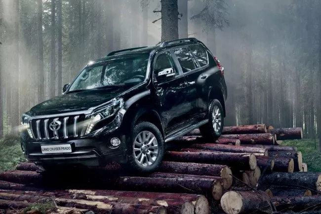 Xe 7 Chỗ Toyota Land Cruiser Prado