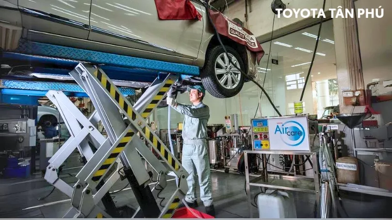 Vệ Sinh Điều Hoà Toyota Air Care