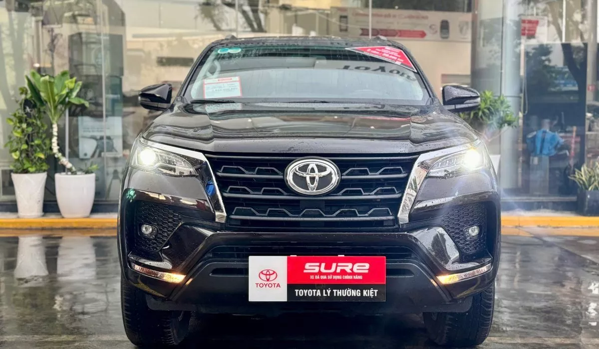 Toyota Fortuner 2.7At 2022