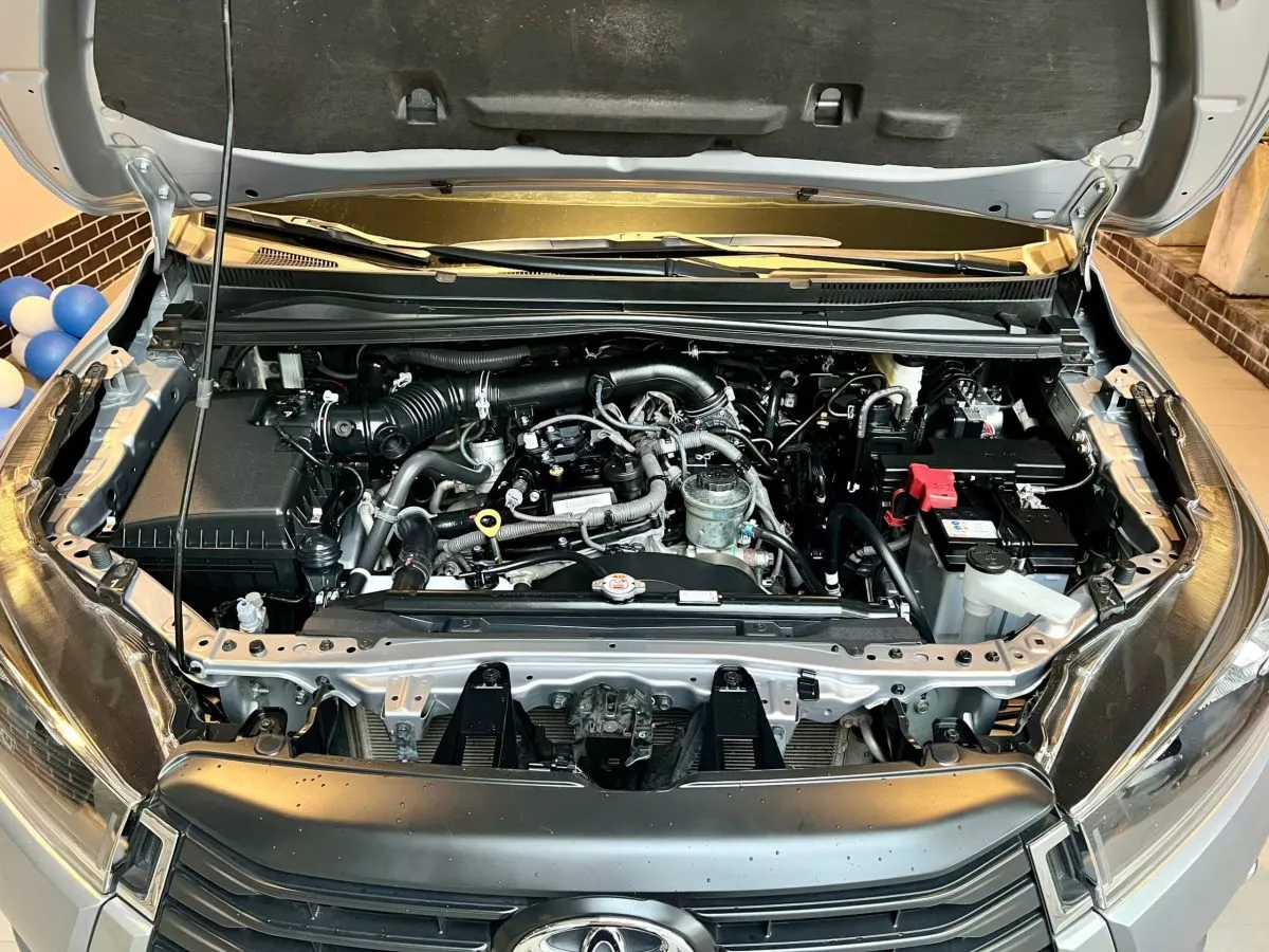 Toyota Innova 2.0E 2021