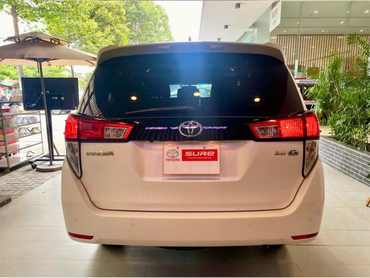 Toyota Innova 2.0G 2020