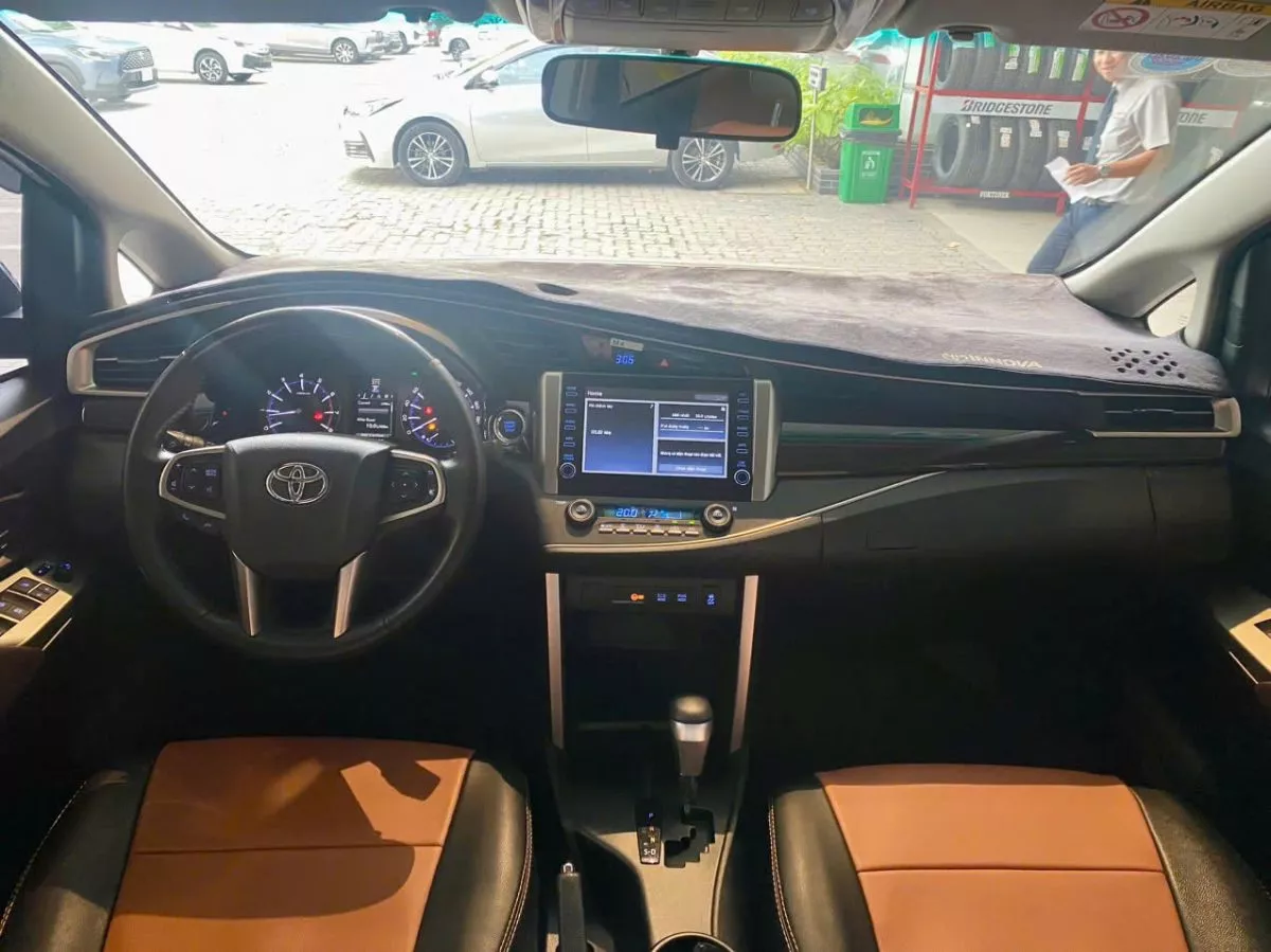 Toyota Innova 2.0G 2020