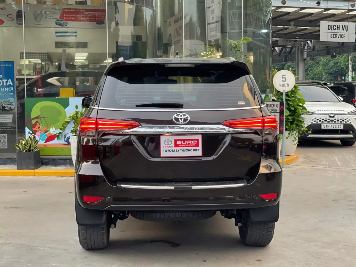 Toyota Fortuner 2.4At 2020