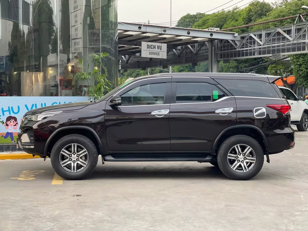 Toyota Fortuner 2.4At 2020