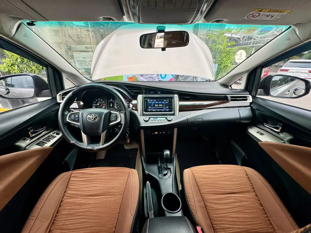 Toyota Innova 2.0G 2019