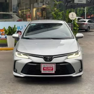 Toyota Corolla Altist 1.8V 2022