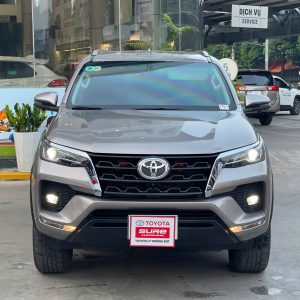 TOYOTA FORTUNER 2.4 AT 2022