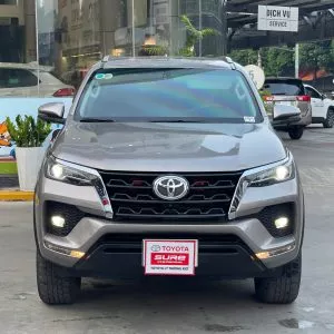 Toyota Fortuner 2.4 At 2022