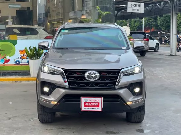 Toyota Fortuner 2.4 At 2022