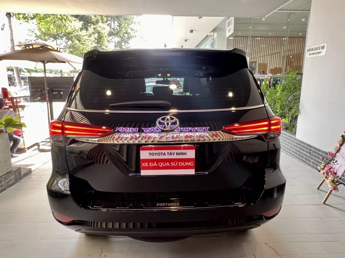 Toyota Fortuner 2.4 At 2022