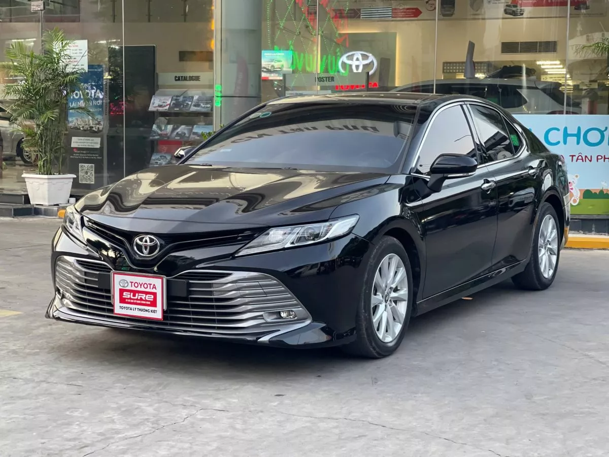 Toyota Camry 2.0G 2021