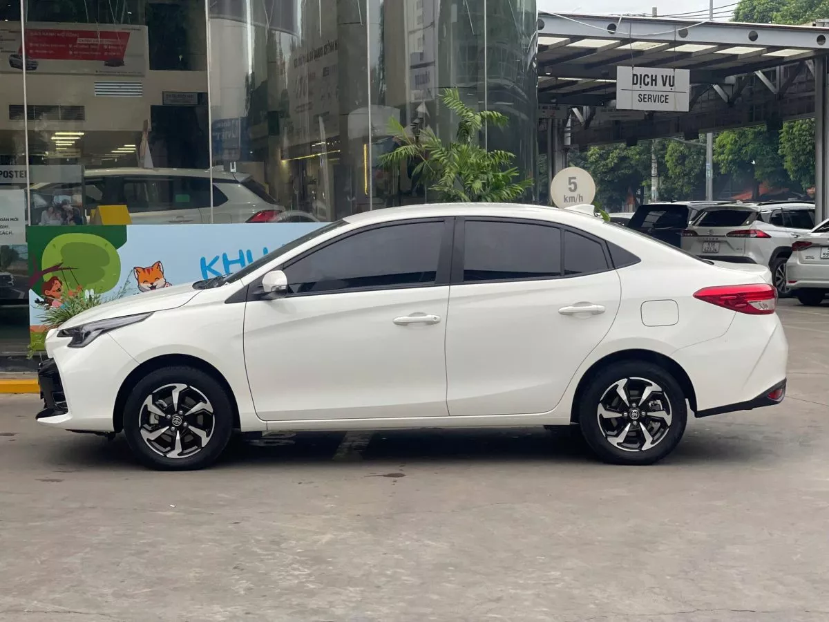 Toyota Vios 1.5E Mt 2023