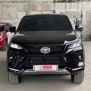 Toyota Fortuner Legender 2.4At 2024