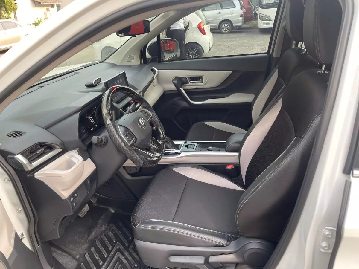 Toyota Veloz 1.5Cvt Top 2024