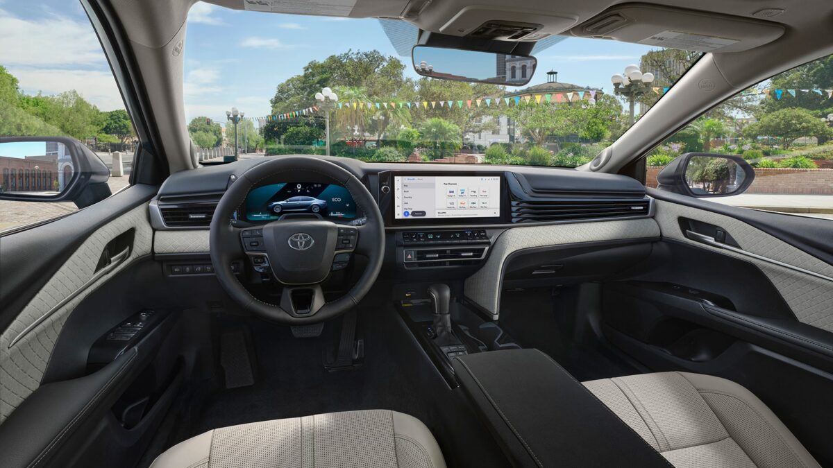 Nội thất Toyota Camry 2025