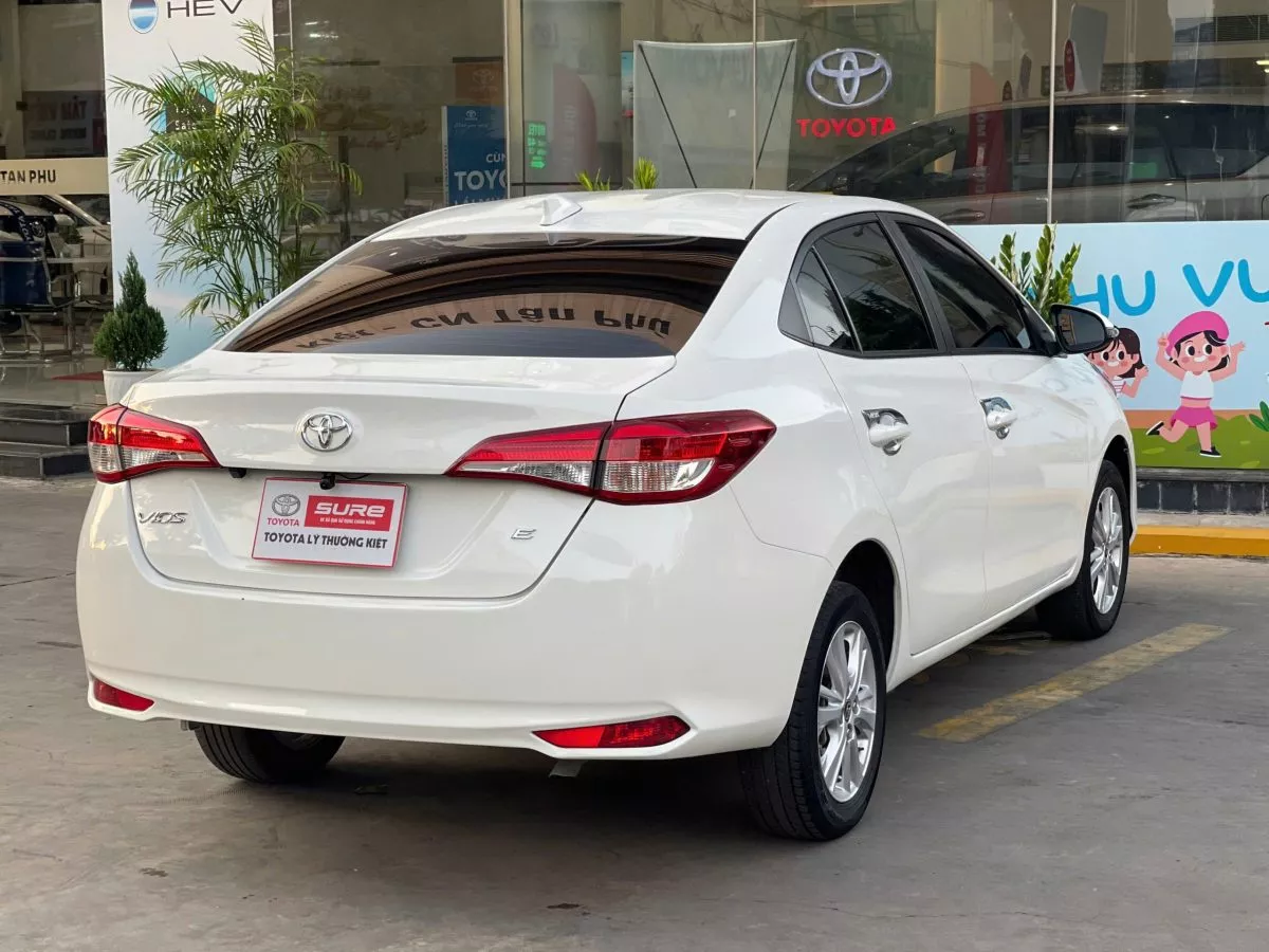 Toyota Vios 1.5E Mt 2020