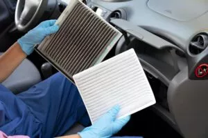 Read More About The Article Hướng Dẫn Khử Mùi Máy Lạnh Ô Tô Tại Nhà Diệt Sạch Nấm Mốc
