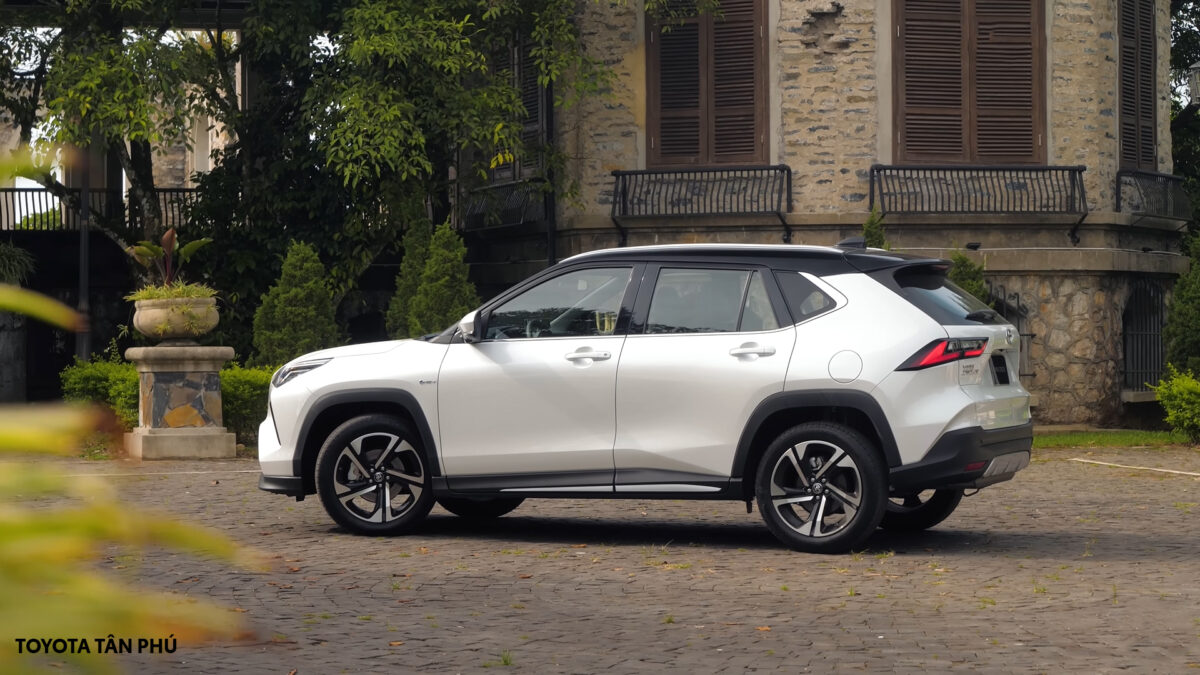 ngoai that toyota yaris cross 2025