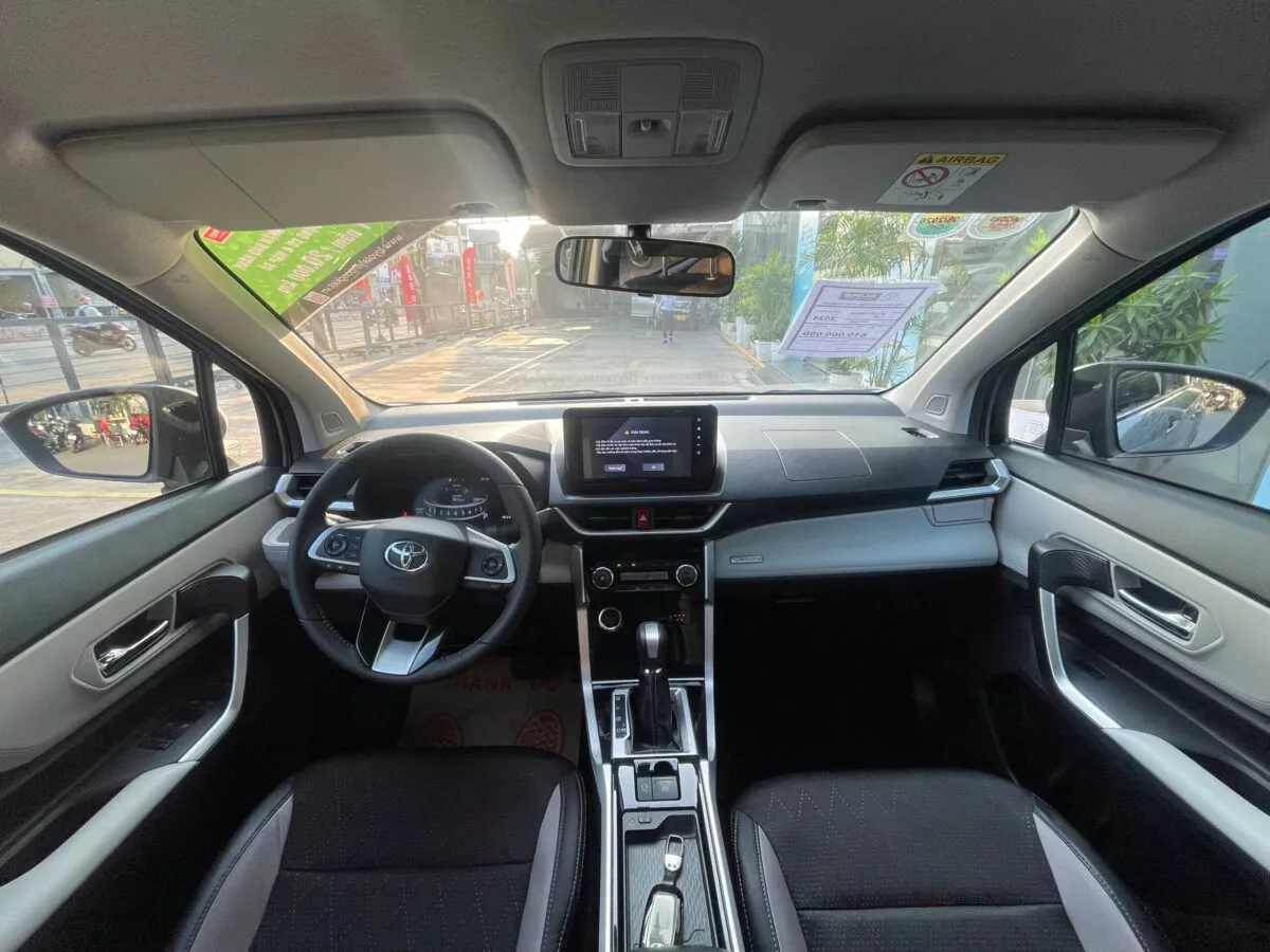 Toyota Veloz Cross 2024