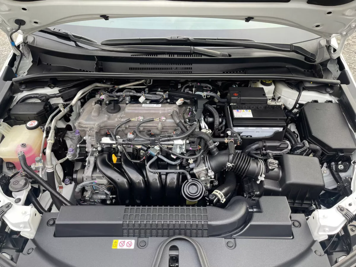 Toyota Corolla Altis 1.8V 2023