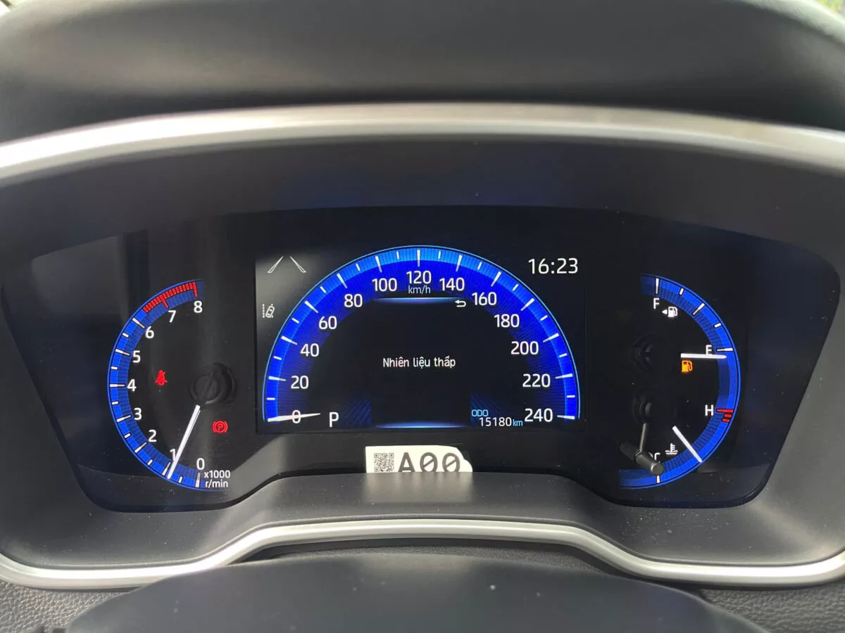 Toyota Corolla Altis 1.8V 2023