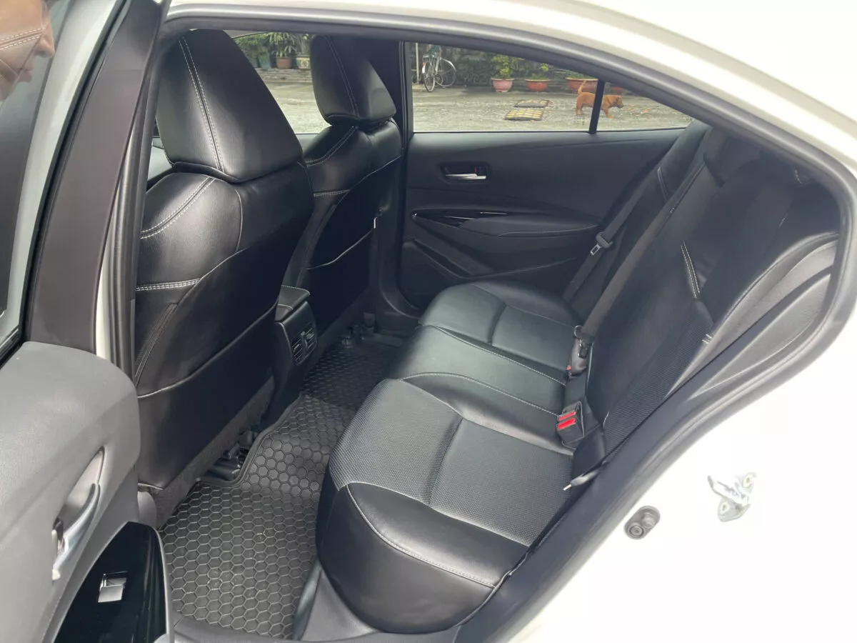 Toyota Corolla Altis 1.8V 2023