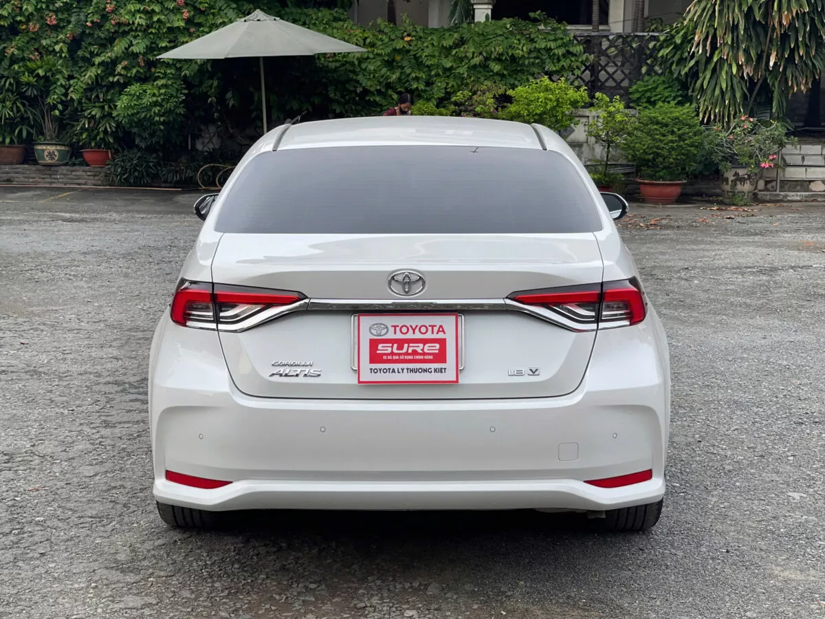 Toyota Corolla Altis 1.8V 2023