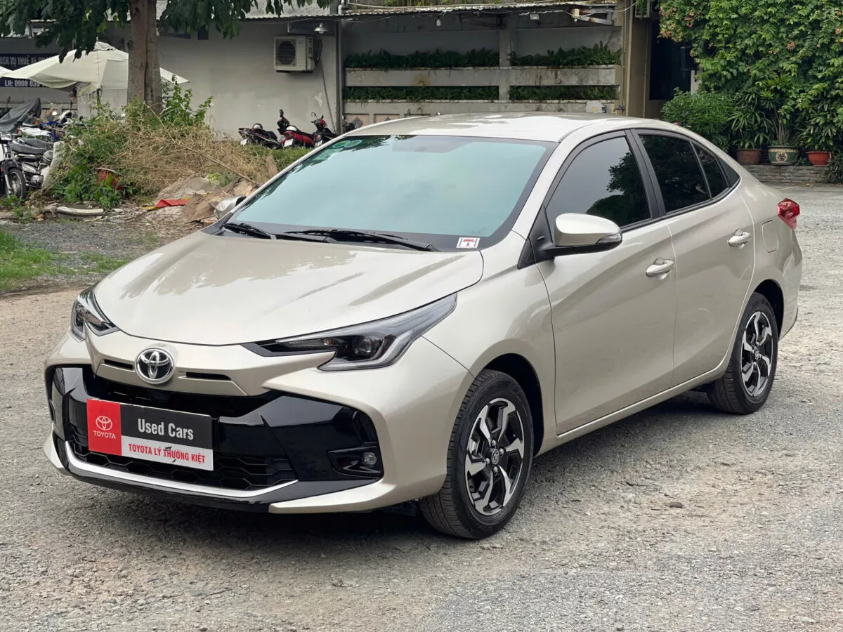 Toyota Vios 1.5E Cvt 2025