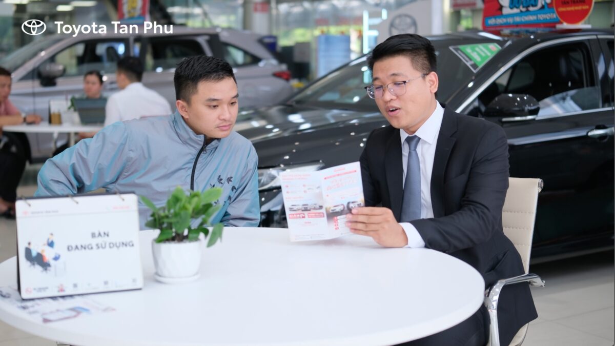 xe-cu-chinh-hang