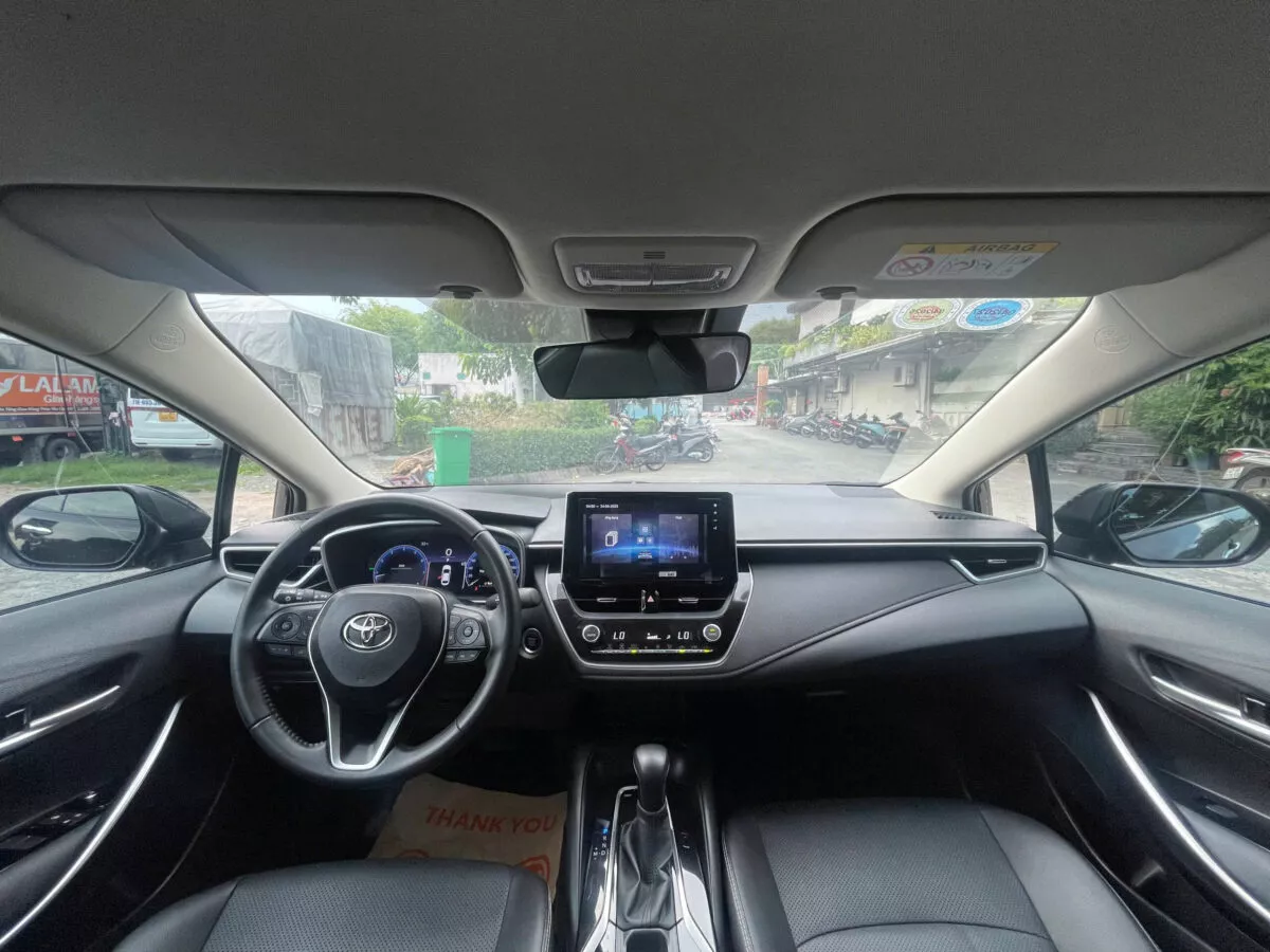 Toyota Corolla Altis 1.8V 2024