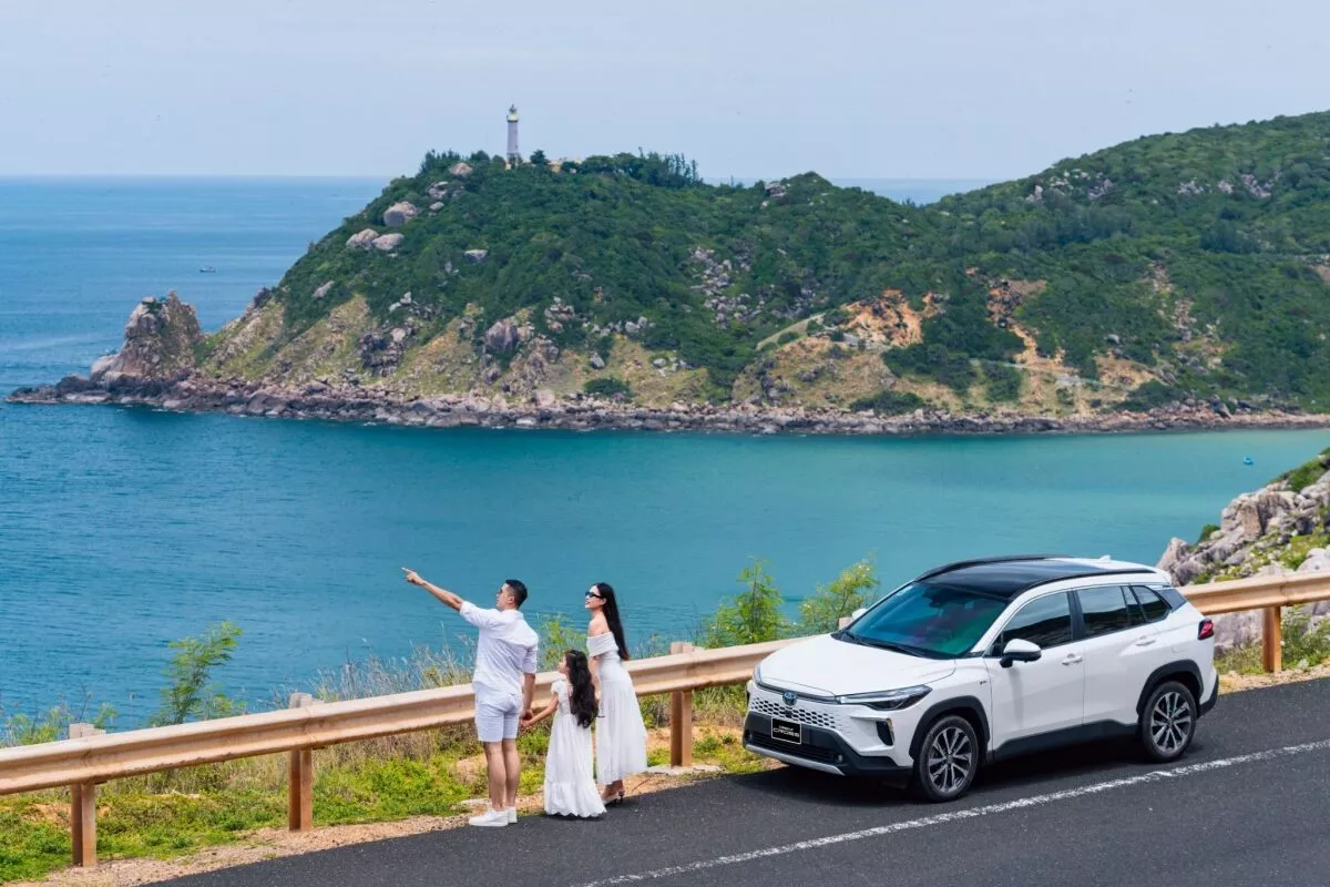 Khách Việt Ngày Càng Ưa Chuộng Toyota Corolla Cross Hybrid