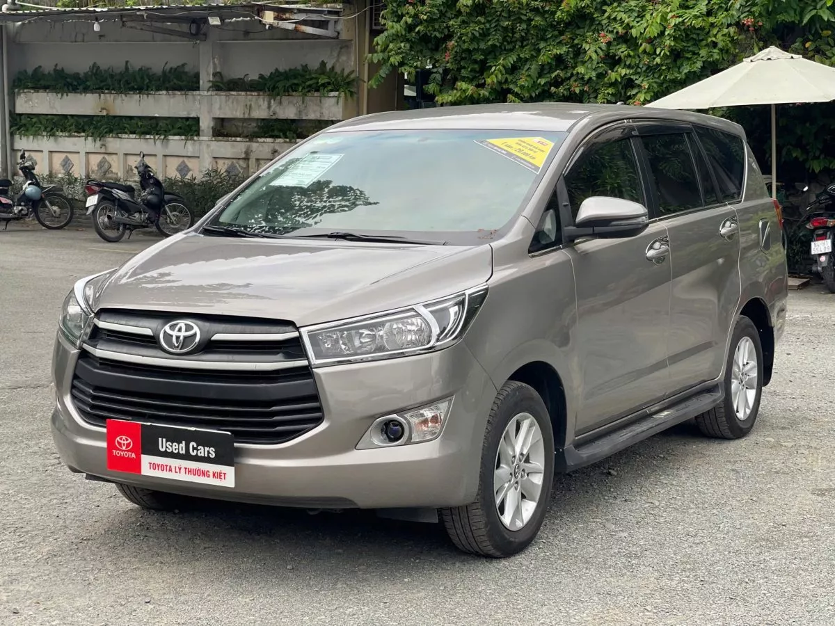 Toyota Innova 2.0G 2019