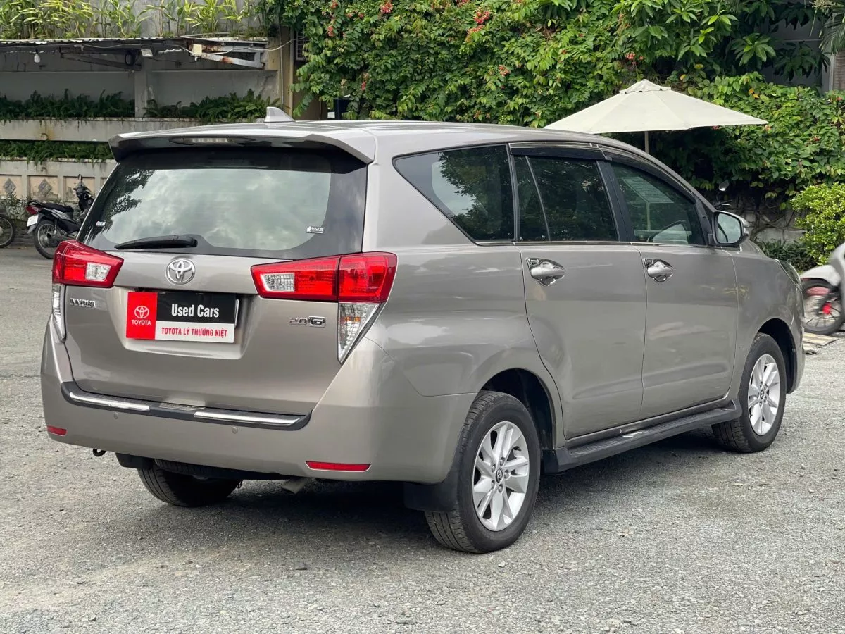 Toyota Innova 2.0G 2019
