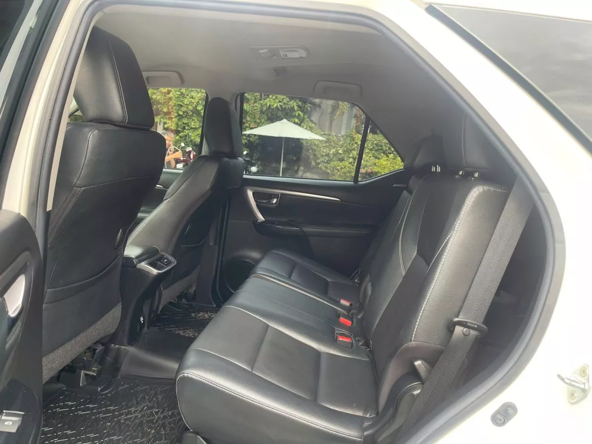 Toyota Fortuner 2.7V 4X2 2022